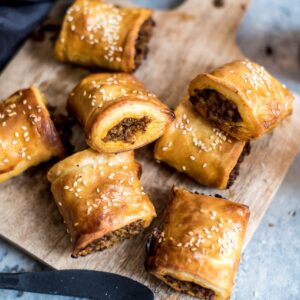kruidige saucijzenbroodjes